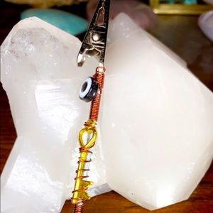 Key and evil eye roach clip